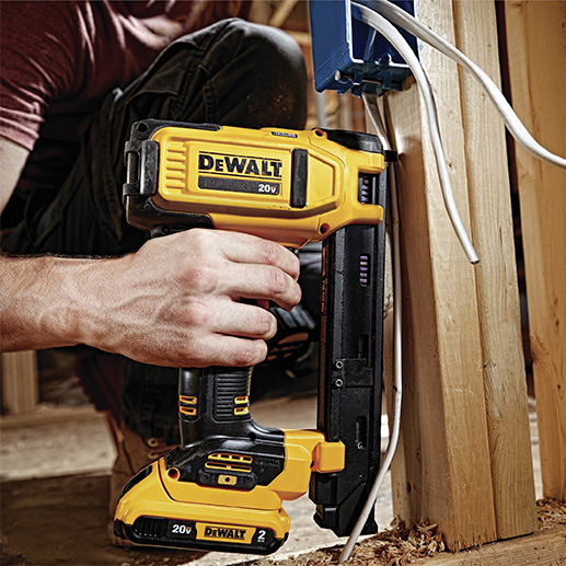 New Dewalt Cordless Electrical Cable Stapler, DCN701